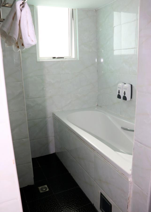 Beauty Land Hotel يانغون المظهر الخارجي الصورة